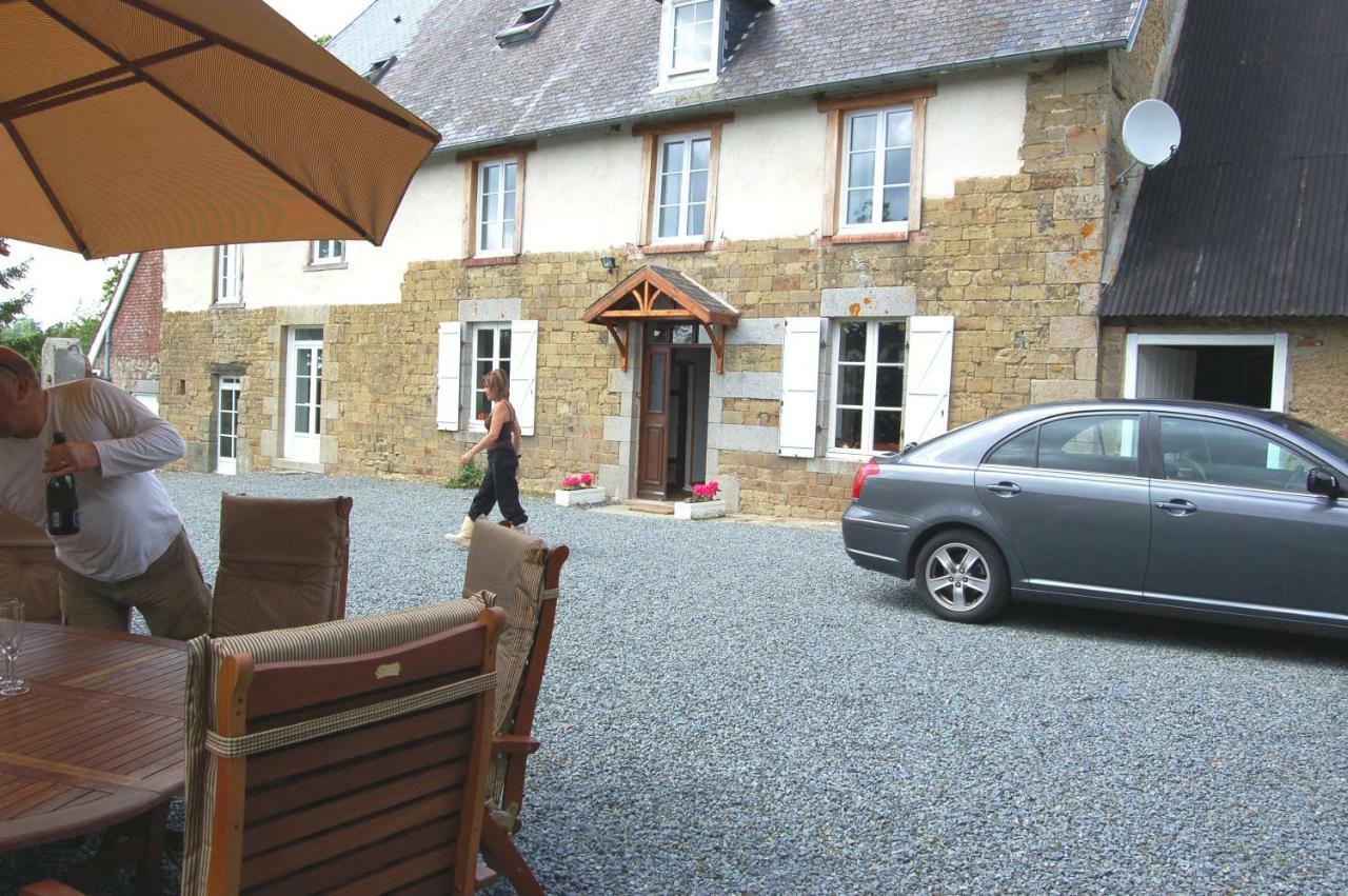 La Maison Du Chene Percy  Buitenkant foto